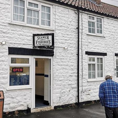 Fryer'S Cottage - Seamer High Street Exterior photo